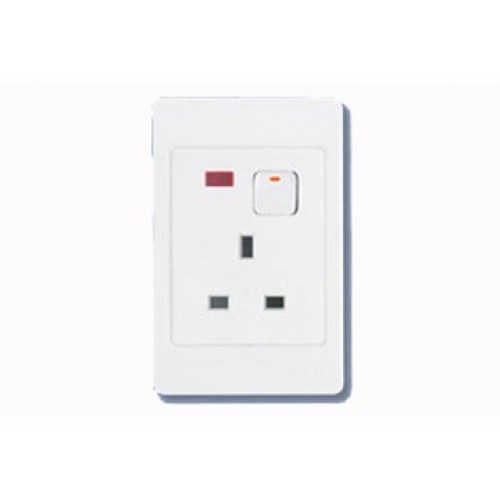 13A Ổ cắm công tắc 3 chấu có đèn báo neon ARU138